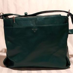 MATT&NAT LARGE FOREST GREEN CROSSBODY!